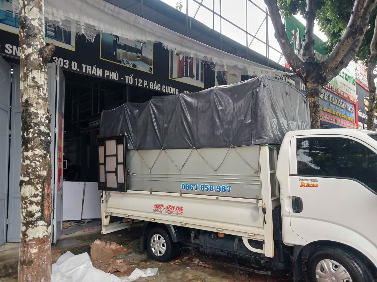 Taxi tải Lào Cai nhận chờ hàng giá Sinh Viên